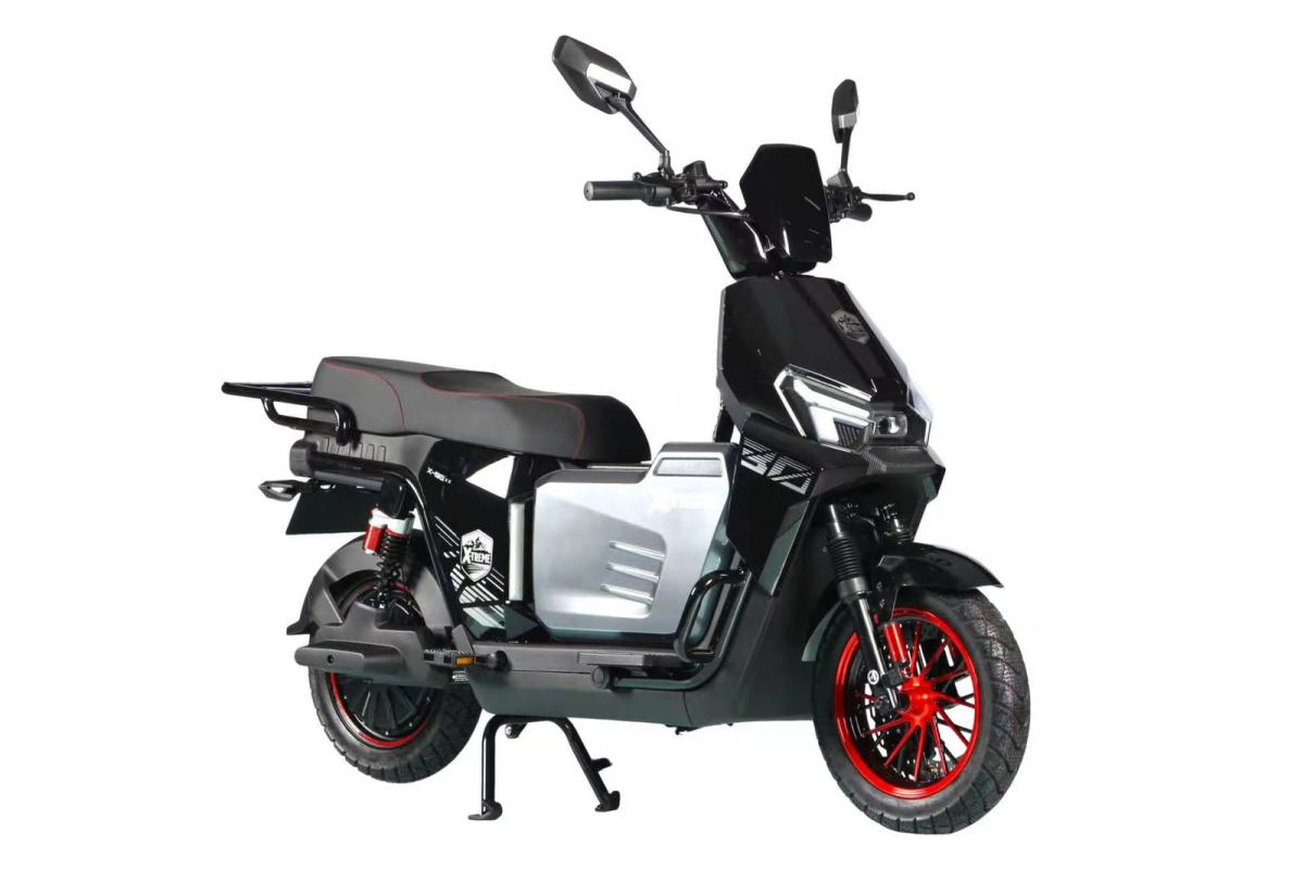 ЭЛЕКТРОСКУТЕР X-TREME